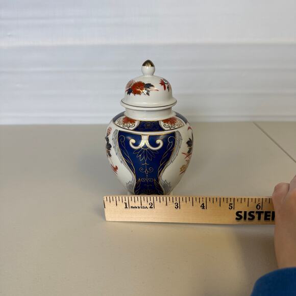 Vintage Japanese Porcelain Imari Ginger Jar Small Size Trinket Pot Box Lidded - Picture 10 of 12